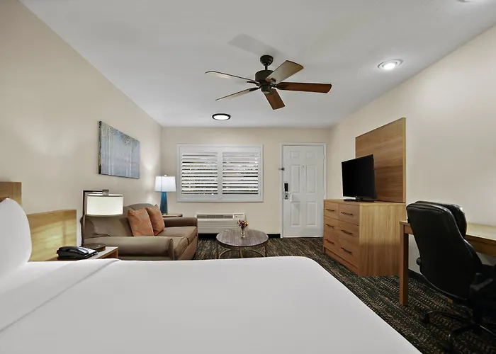 Motel La Fuente Inn&suites