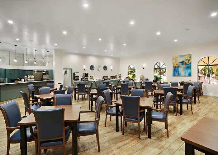 La Fuente Inn&suites 3* Yuma