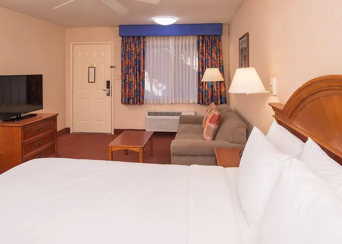 Motel La Fuente Inn&suites Yuma
