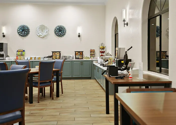 La Fuente Inn&suites 3* Yuma