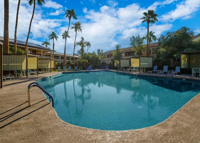 La Fuente Inn&suites Motel