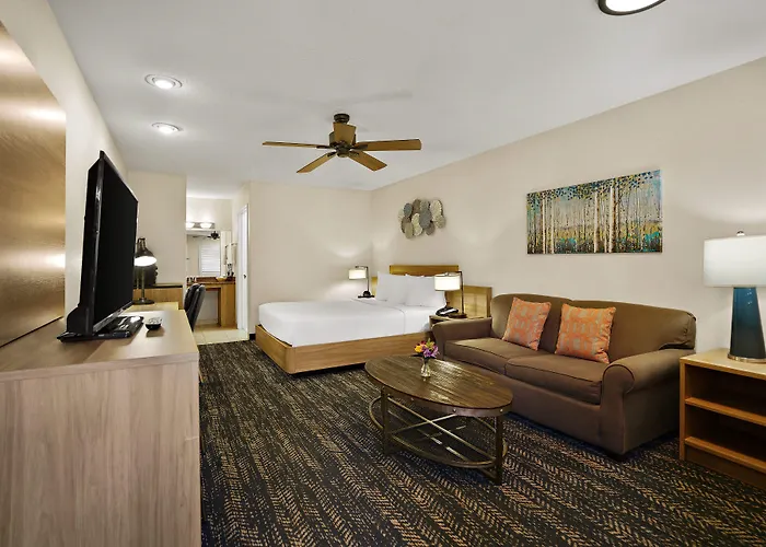 La Fuente Inn&suites Motel Yuma