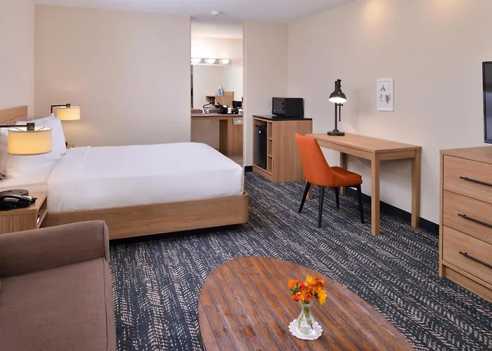 La Fuente Inn&suites Yuma