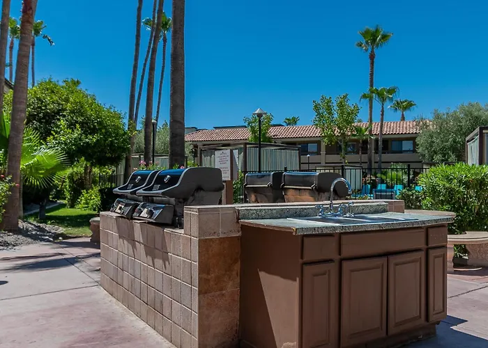 La Fuente Inn&suites