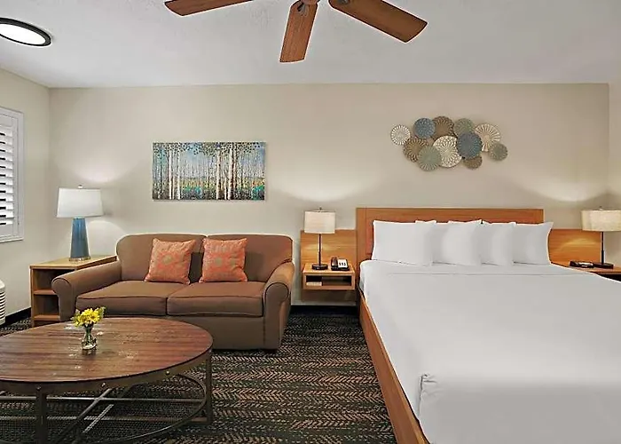 Motel La Fuente Inn&suites 3*