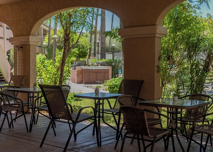 La Fuente Inn&suites 3* Yuma
