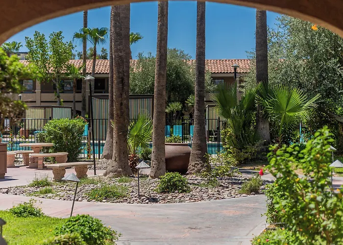 Motel La Fuente Inn&suites 3*