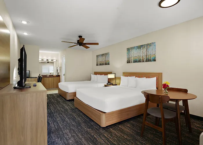 Motel La Fuente Inn&suites
